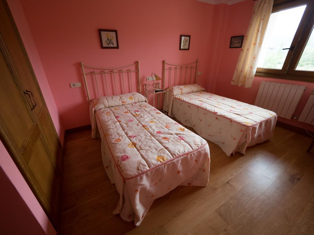 Casa Rural Martxoenea Landetxea Hotel Arruazu Luaran gambar